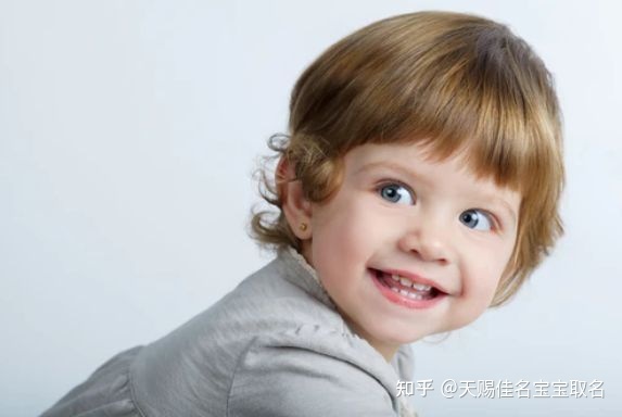 023年属兔的女生取名改名：好听稀少的女孩名字精选"