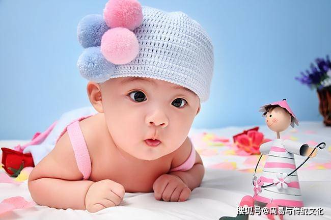 022年属虎男孩取名字大全，2022属虎男宝宝取名字大全集"